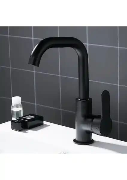 Sarıcı Sarıcı Siyah Lavabo Bataryası: Modern Tasarım ve Kullanım Kolaylığı