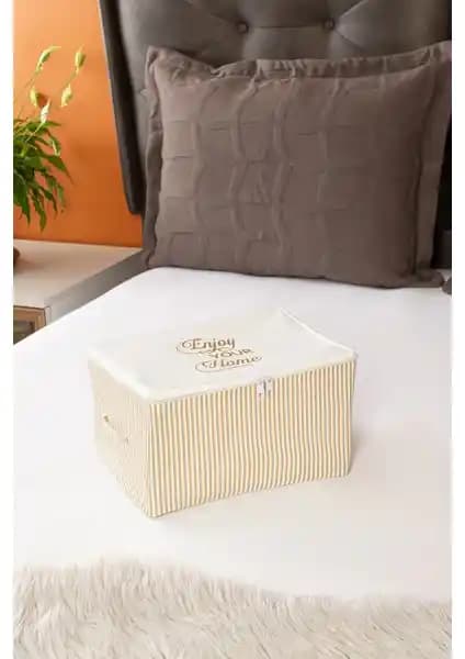 Serstil Mini Boy Bej Çizgili Hurç: Fonksiyonellik ve Estetiğin Birleşimi