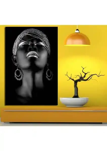 Sibiro Afrikalı Kadın Gümüş Tablosu 35x50 cm Modern ve Dayanıklı Dekorasyon Parçası