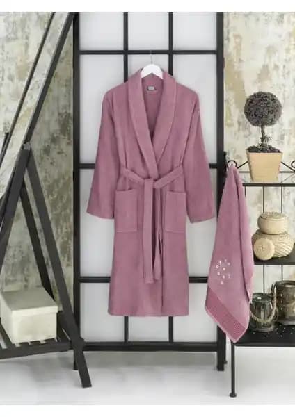 Şilay Home Mürdüm Renkli Havlulu Bornoz Seti Konfor ve Şıklık Sunar