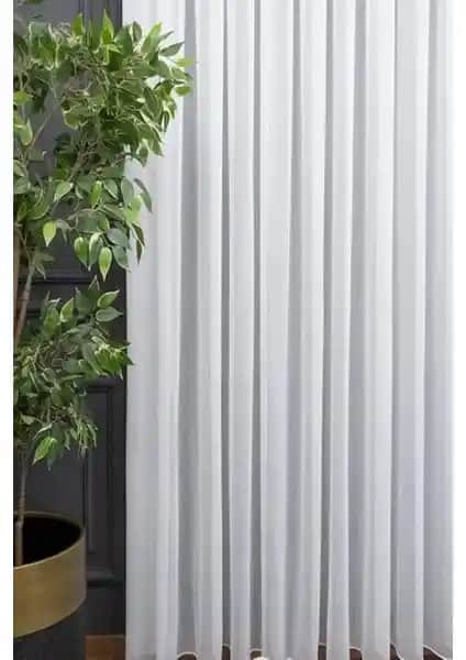 Taç Bambu Şantuklu Tül Perde: Estetik ve Pratik Kullanım İçin Modern Perde Seçeneği