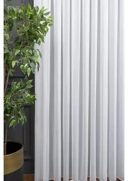 Taç Bambu Şantuklu Tül Perde: Estetik ve Pratik Kullanım İçin Modern Perde Seçeneği