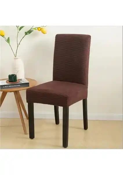 Tuchmall Sandalye Kılıfı: Estetik ve Fonksiyonellik Sunan Pratik Çözüm