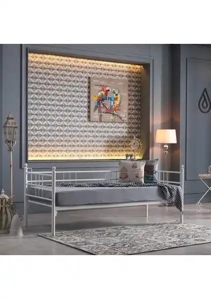 Unimet Soho Daybed Modern Tasarım ve Dayanıklılığıyla Öne Çıkan Tek Kişilik Metal Sedir