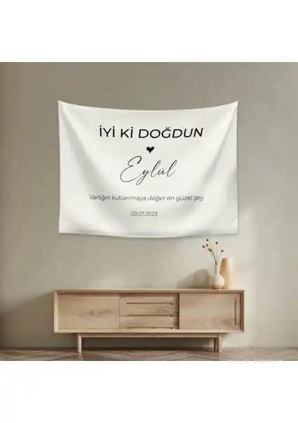 Vagonik Kişiye Özel Doğum Günü Duvar Örtüsü ve Halısı Ev Dekorasyonunda Şıklık