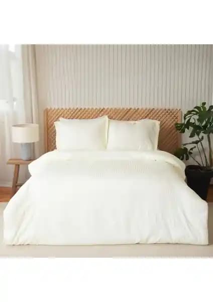 Valoroso Tekstil Çift Kişilik Çizgili Saten Nevresim Takımı Yatak Odası Şıklığı ve Konforu