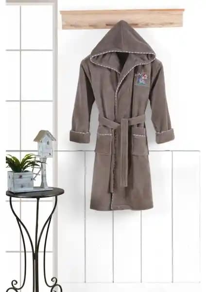 Varol Bambu Nakışlı Garson Boy Bornoz: Şıklık ve Konforu Bir Arada Sunan Modern Tasarım