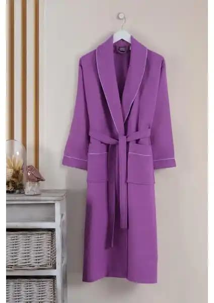 Varol Dama Serisi Şal Yaka Pike Bornoz Sabahlık: Konfor ve Şıklığı Bir Arada Sunan Tasarım