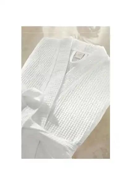 Varol Orfe Serisi Pike Otel Bornozu: Şık ve Dayanıklı Pamuklu Yatak Örtüsü