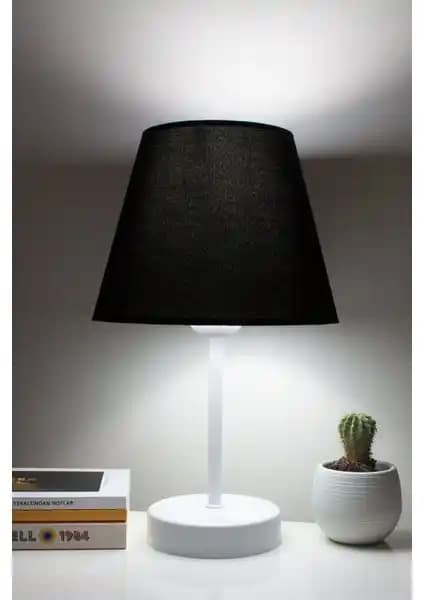 Vivido Siyah Beyaz Modern Yatak Odası Abajuruyla Şıklık ve Fonksiyonellik