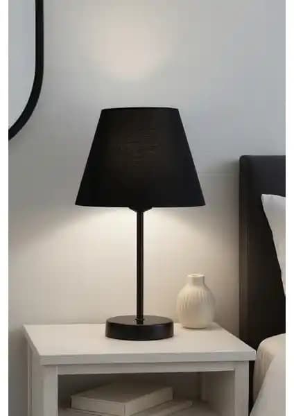 Vivido Siyah Modern Yatak Odası Abajuruyla Şık ve Fonksiyonel Aydınlatma Çözümü