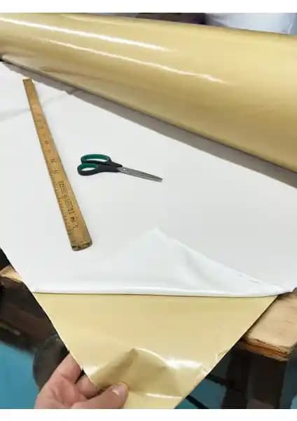 Yapışkanlı Süet Kadife Kumaş: Ev ve Dekorasyon İçin Dayanıklı ve Şık Malzeme