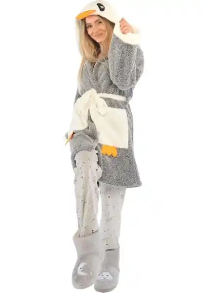 Zeynep Tekstil Penguen Nakışlı Kapşonlu Wellsoft Peluş Bornoz Ev Konforu ve Şıklığı Bir Arada