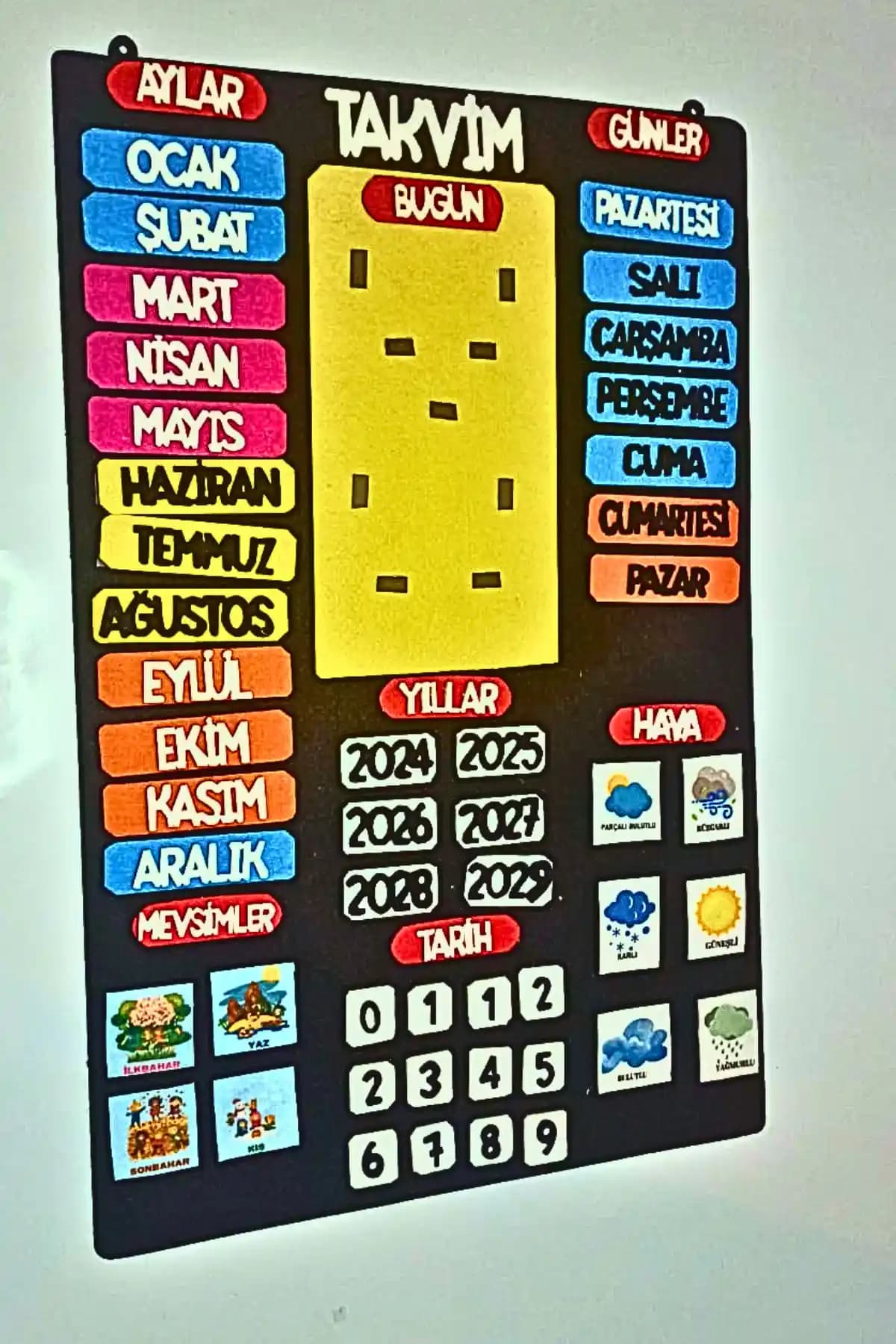 Aydede Oyunevi Etkileşimli Mıknatıslı Keçe Çocuk Takvimi Öğrenme ve Eğlenceyi Birleştirir