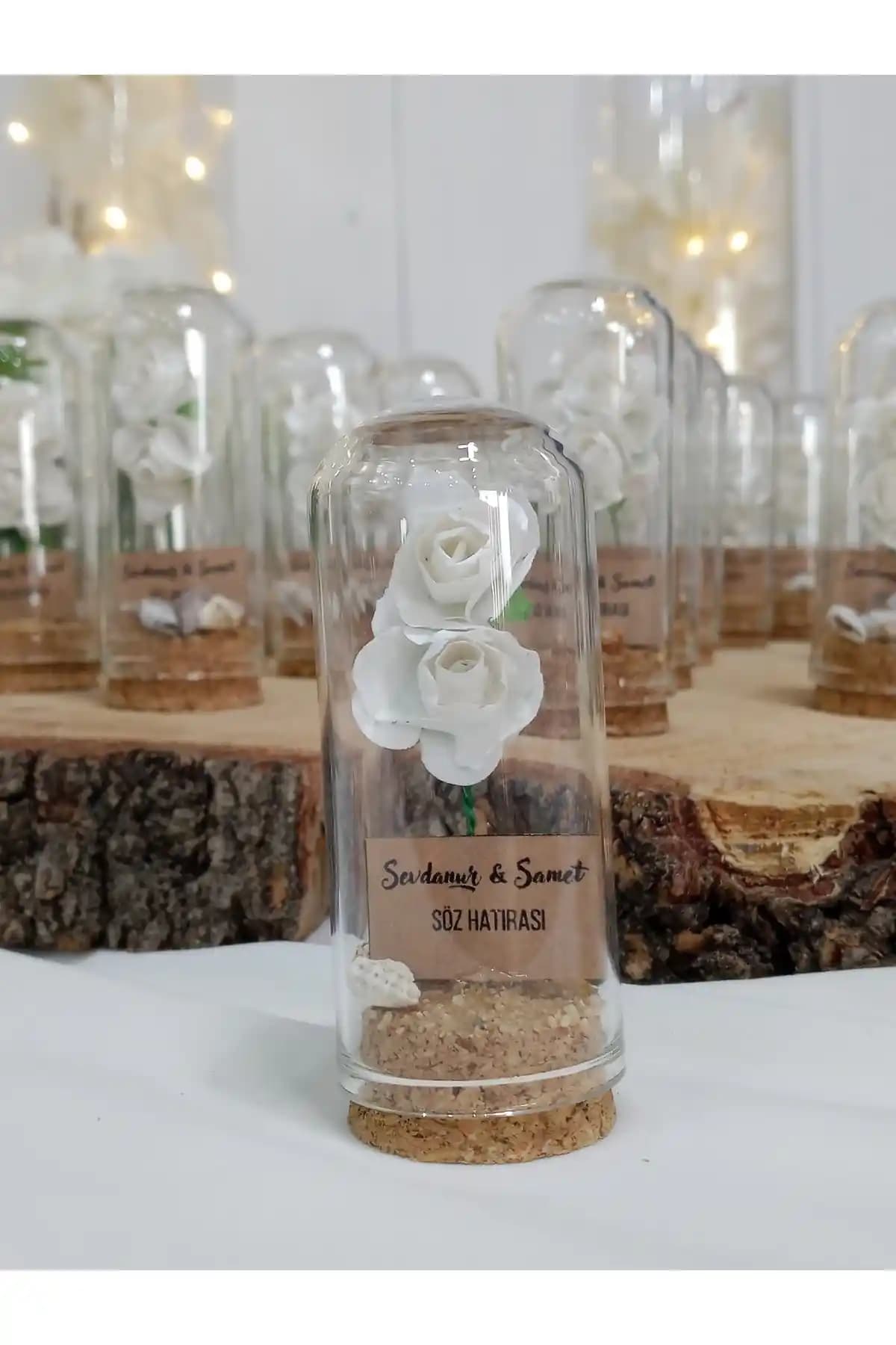 DECORAHOBİ 25 Adet Beyaz Çiçek Nişan ve Düğün Hediye Seti Şık ve Anlamlı Tasarım