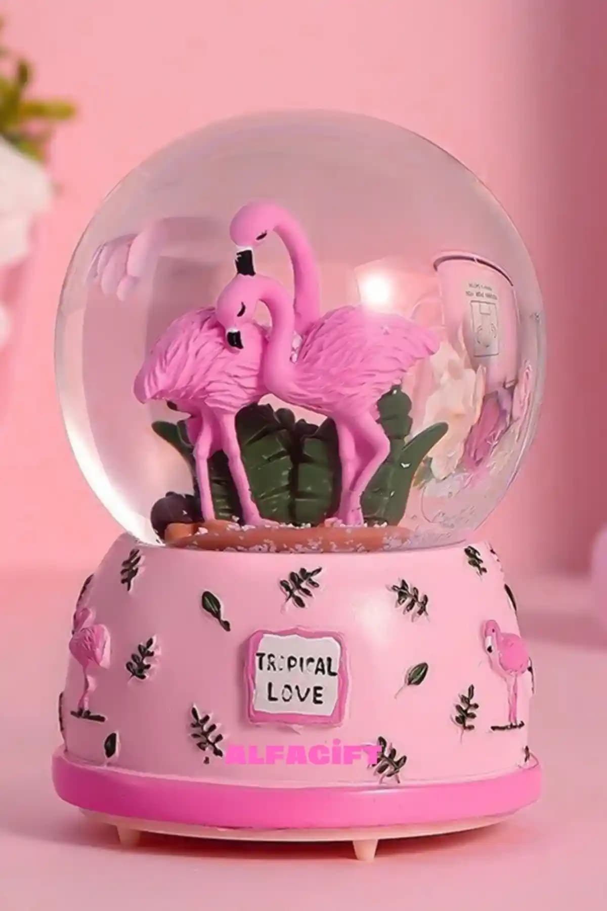 Renk Değiştiren Işıklı ve Müzikli Romantik Kar Küresi Ev ve Ofis Dekorasyonu İçin