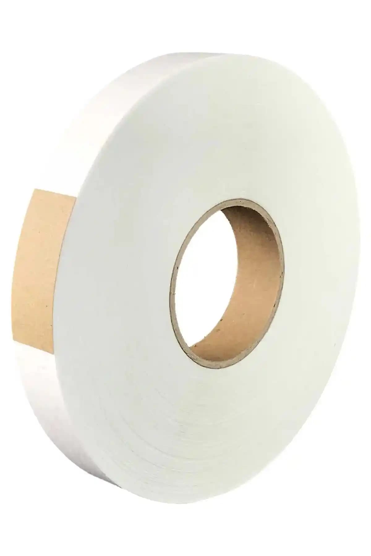 Simline Çift Taraflı Tela: Kumaş Birleştirme ve Kıyafet Tamiri İçin Pratik Çözüm