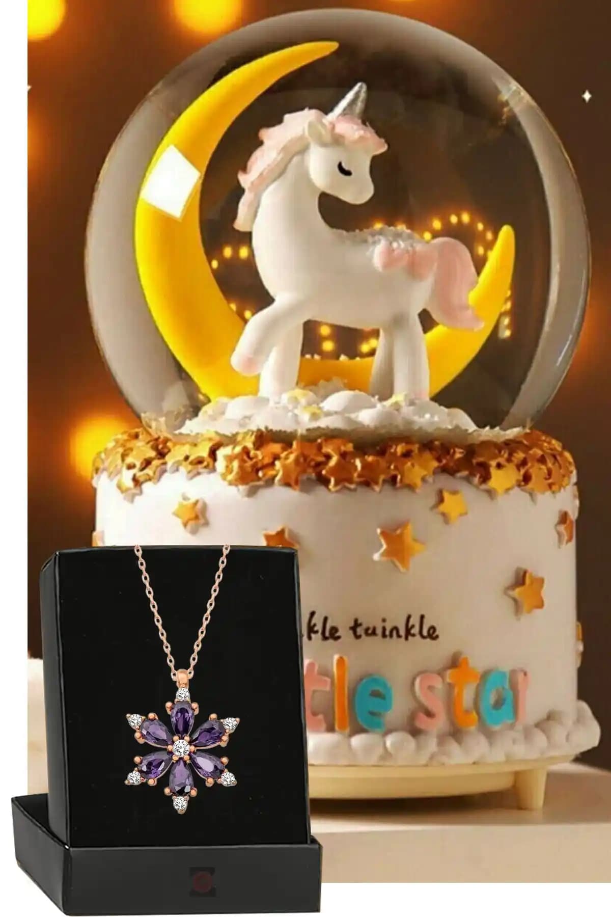 Zemtigo Orta Boy Unicorn Temalı Müzikli Işıklı Kar Küresi Dekorasyon ve Hediye Seçenekleri