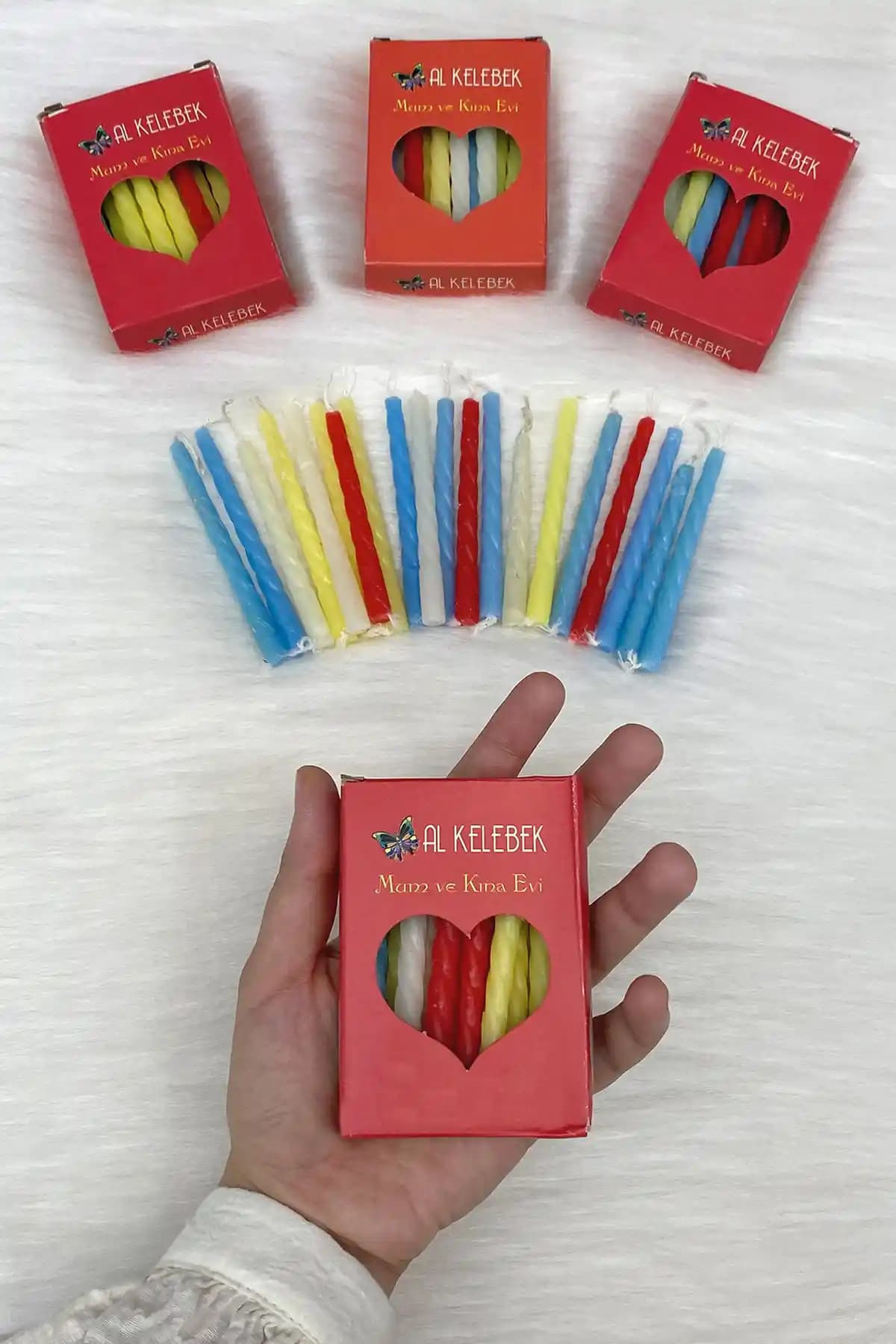 ZEYMERADE Parti Kına Mumu: Çok Renkli ve Estetik Tasarımlarla Unutulmaz Kutlamalar