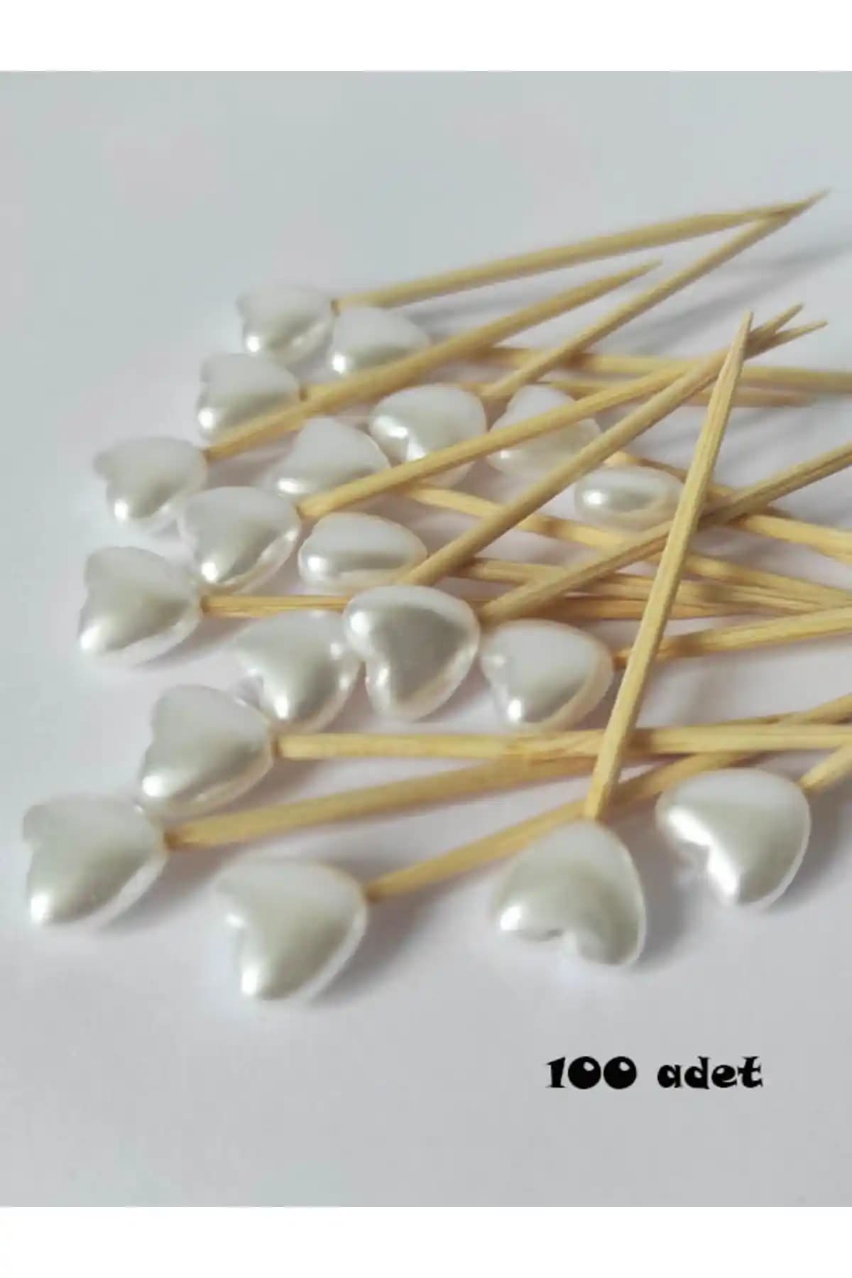 Dekoratif Kalp İncili Kokteyl Kürdanları: Şık ve Zarif Sunumlar İçin Ideal Ürünler