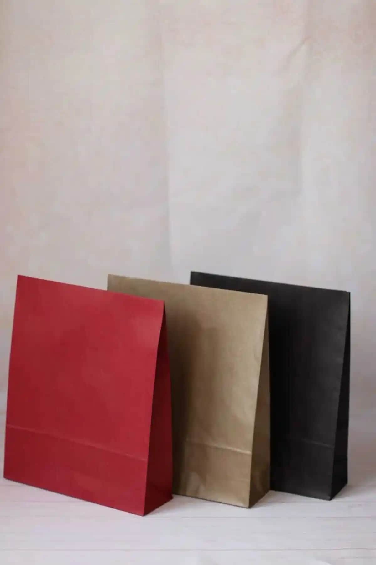 Demontecraft 3 Renk Zarf Çanta Hediye Paketi: Şık ve Pratik Hediye Sunum Çözümü