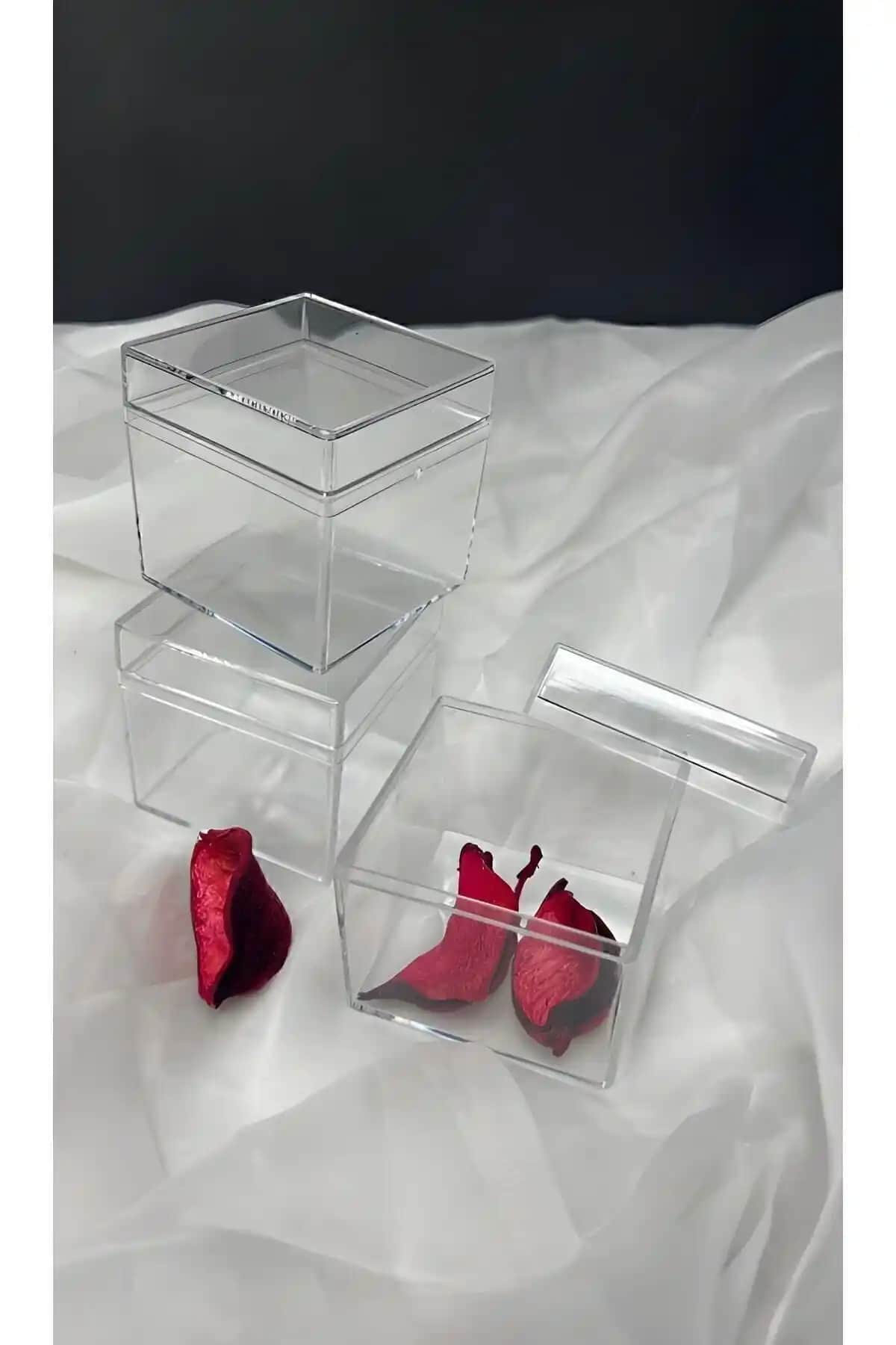 eSLeTc ve Kimyacınız Mika ve Pleksi Kutu Karşılaştırması Organize ve Hediye Paketleme Çözümleri