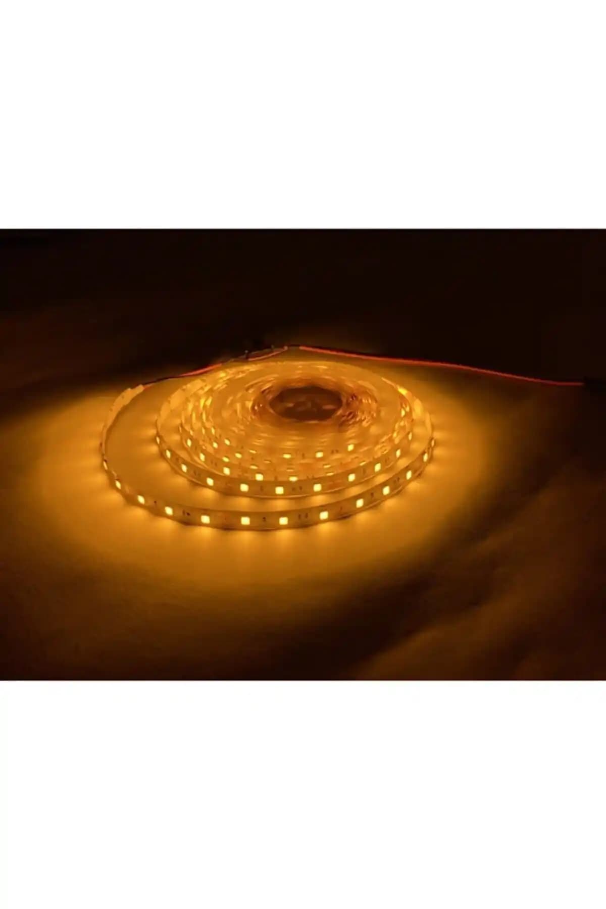 Genel Markalar 3 Çipli Şerit LED ve Sanctum Mutfak Tezgah Üstü LED Işık Karşılaştırması