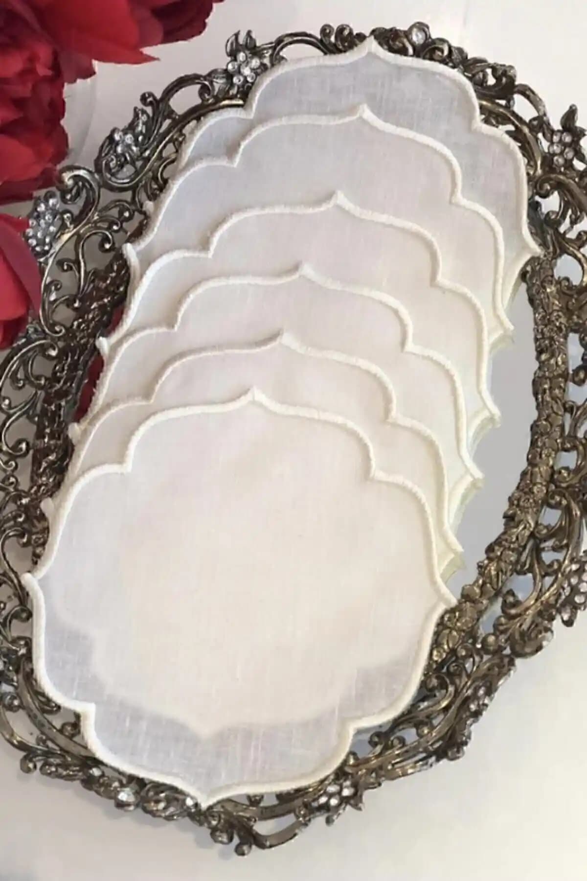 Hyatt Concept ve Nurhanhome Kokteyl Peçeteleri Karşılaştırması: Hangi Ürün Daha Uygun