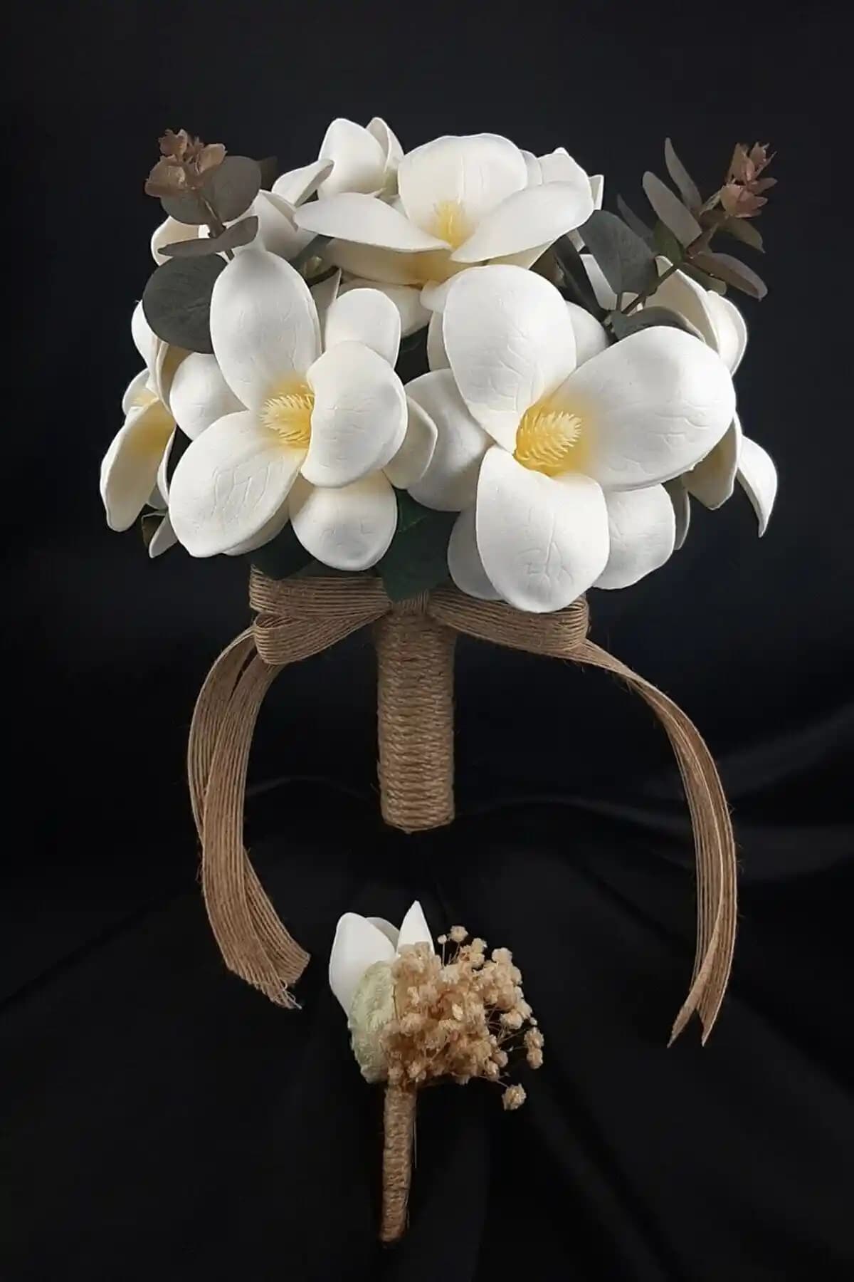 Kamus Manolya ve Yapay Çiçek Deposu Lüx Lateks Manolya Gelin Çiçeği Karşılaştırması