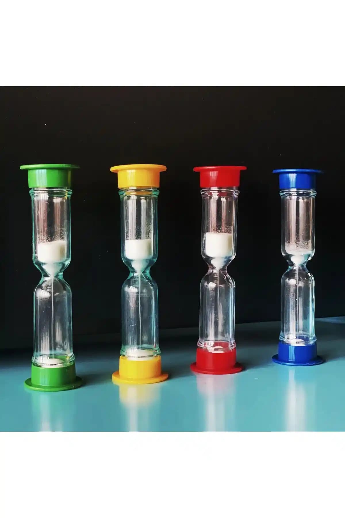 Plastik 1 Dakikalık Kum Saati Seti Günlük ve Ofis Zaman Yönetimi İçin Uygun