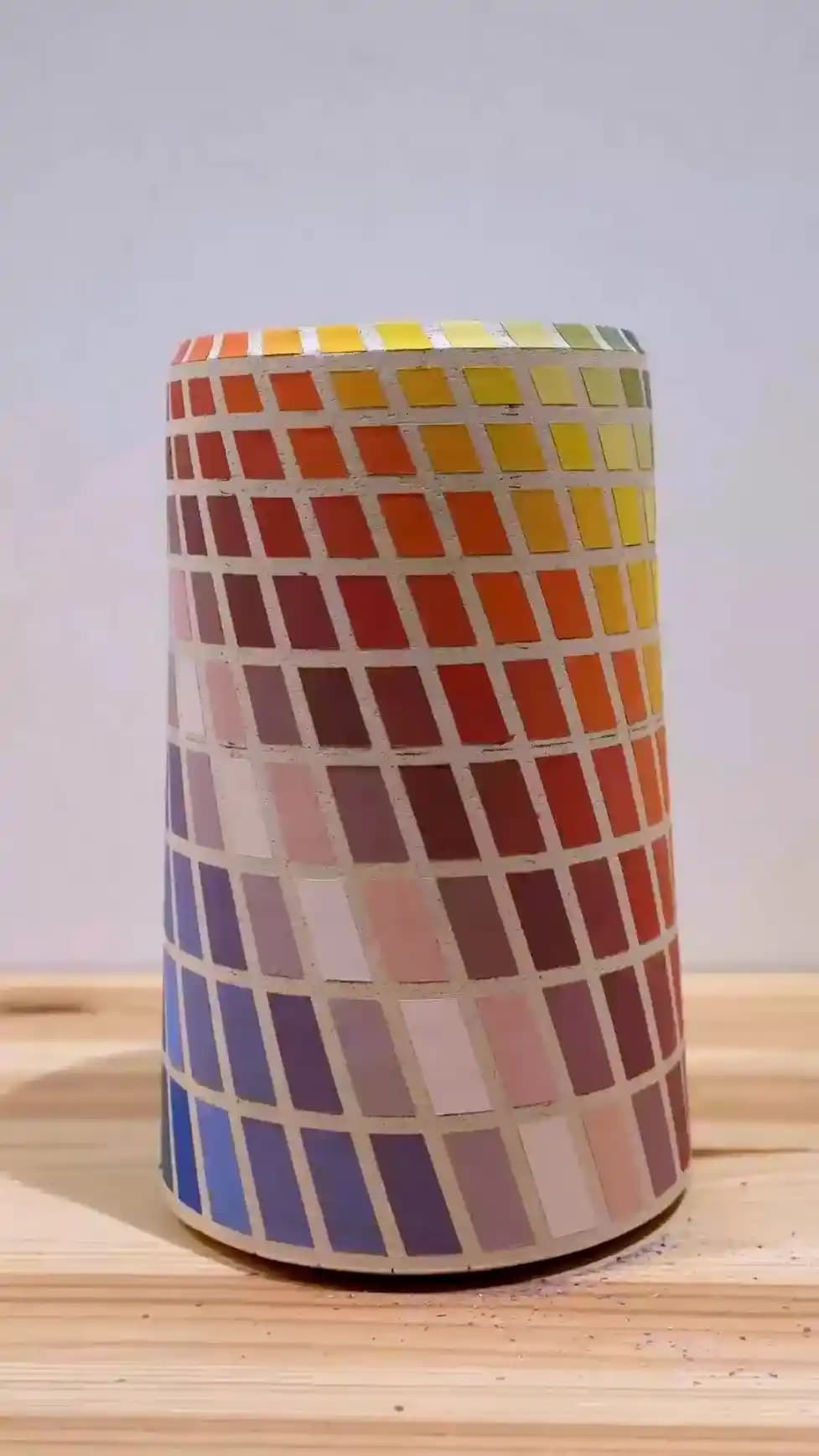 Pantone Pot: Seramikte Renk Karışımı ve Stop Motion Tekniğiyle Yenilikçi Sanat Çalışması