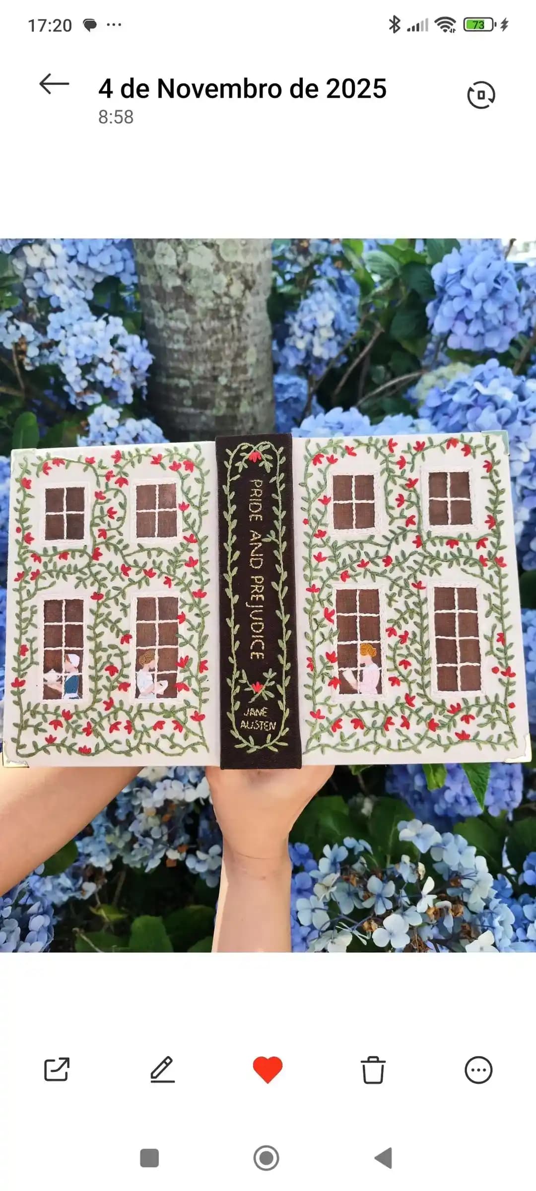 Pride and Prejudice Romanının Nakışla İşlenmiş Özel Baskısı ve Sanatsal Detayları