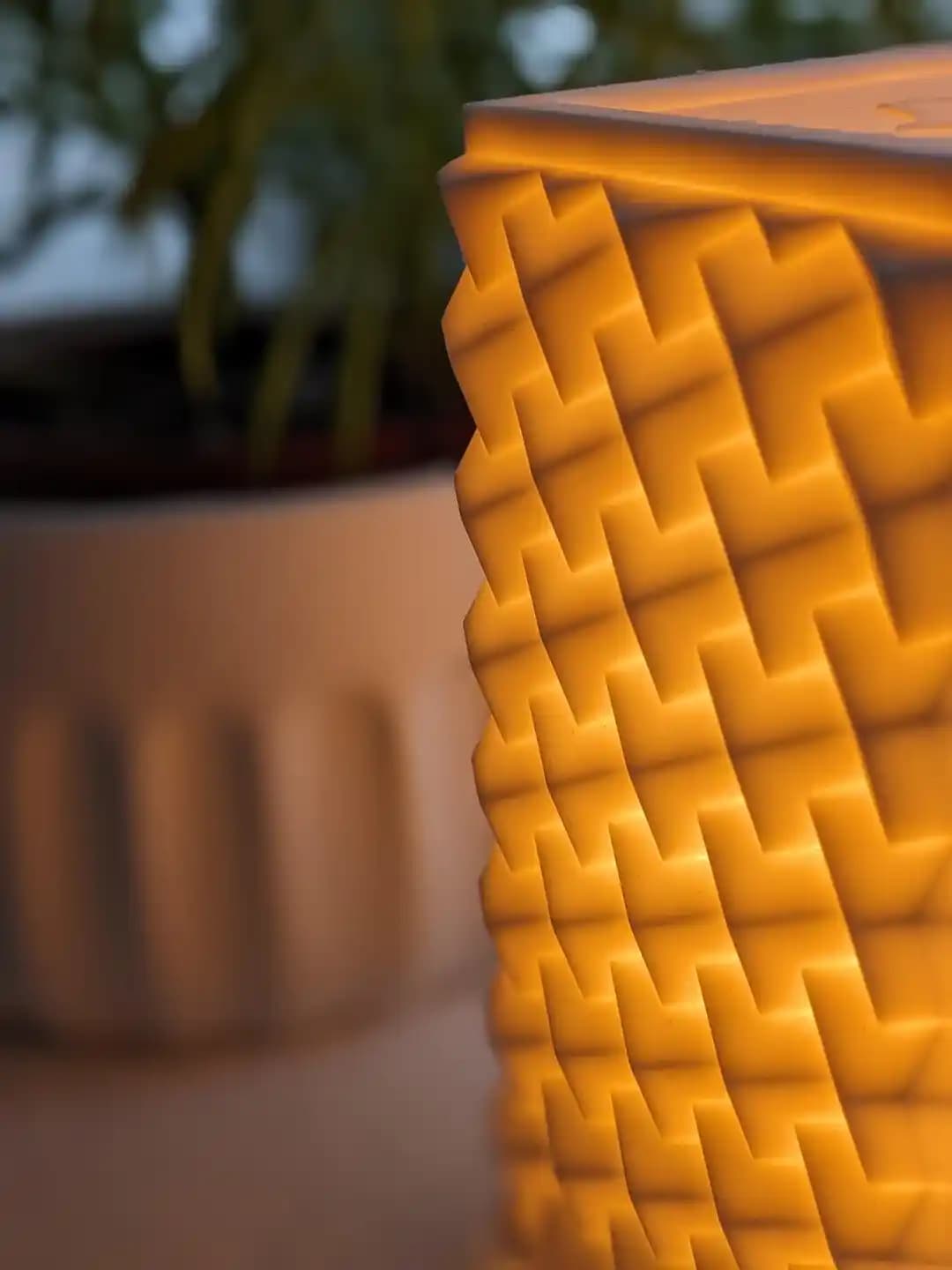 Saydam Porselen Lamba Tasarımında Geometri ve Üretim Sürecinin Teknik Detayları