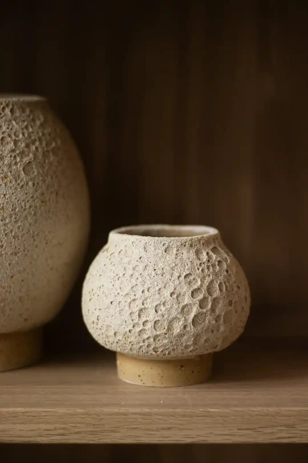 Çömlek Fotoğrafçılığında Doğal Işık ve Yüzey Dokusu Teknikleriyle Etkili Çekim Yöntemleri