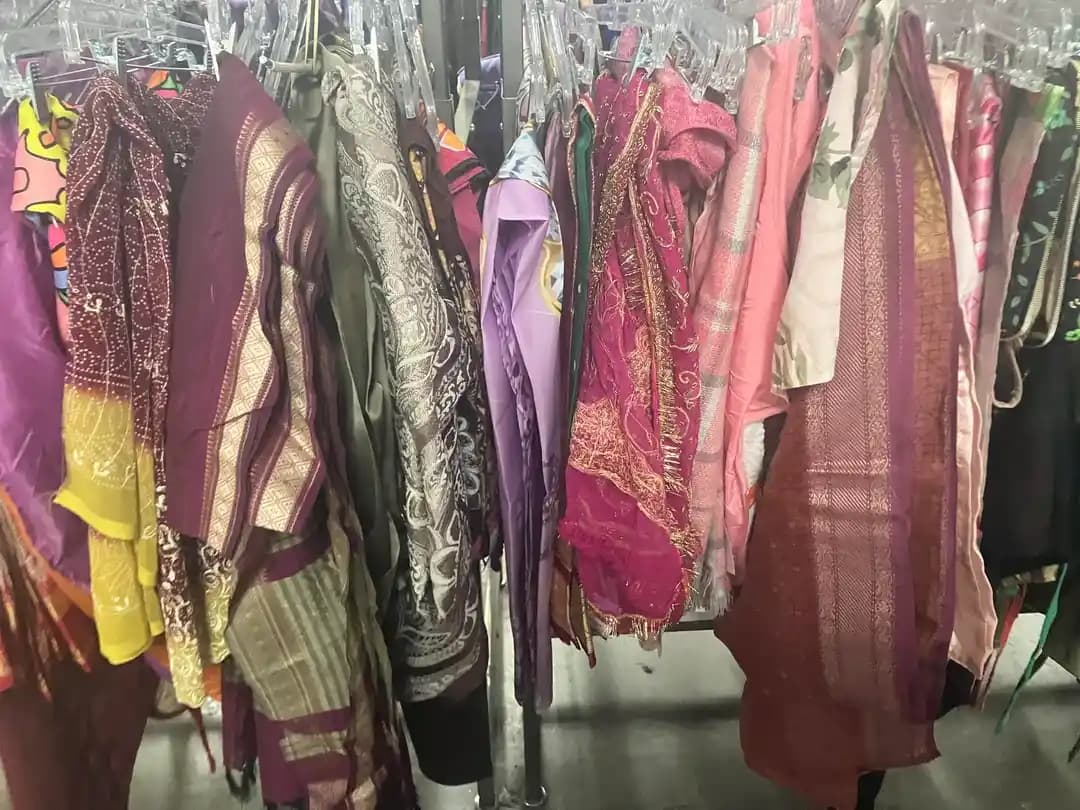 Hint Sari ve Dupatta Kumaşlarının Yeniden Kullanımı: Modern Tasarım ve Kültürel Duyarlılık