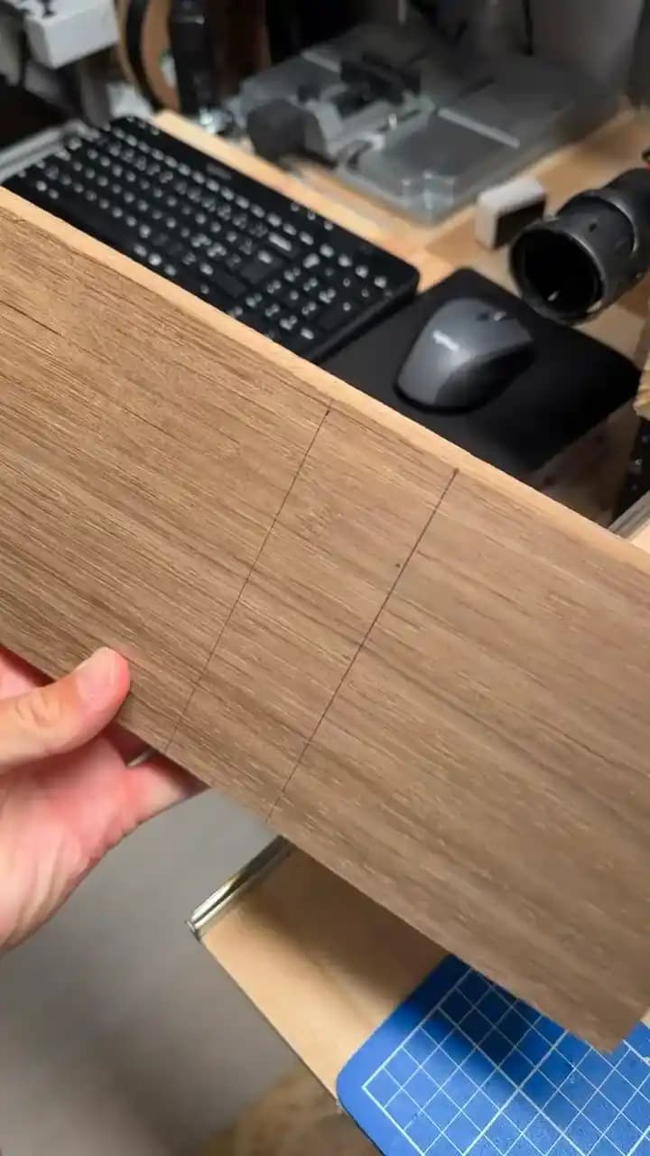 Lazerle Oyma ve LED Ekran Tasarımında CNC ve Ahşap İşçiliğinin Entegrasyonu ve İş Güvenliği