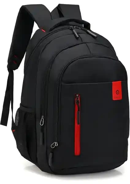 İki Popüler Öğrenci Sırt Çantası Karşılaştırması: Kapasite, Tasarım ve Dayanıklılık