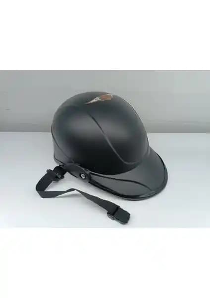KT Helmet Yerli Üretim Siyah Mat Motosiklet Kaskı Güvenlik ve Şıklık Sunar