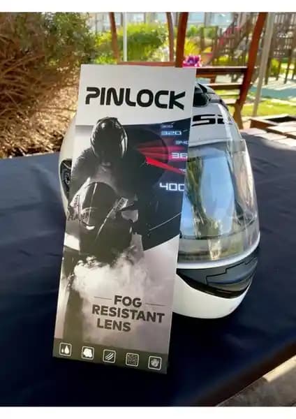 Motobros Pinlock Vizör: Güvenli ve Net Sürüş İçin Dört Mevsim Uyumlu Buğu Önleyici Aksesuar