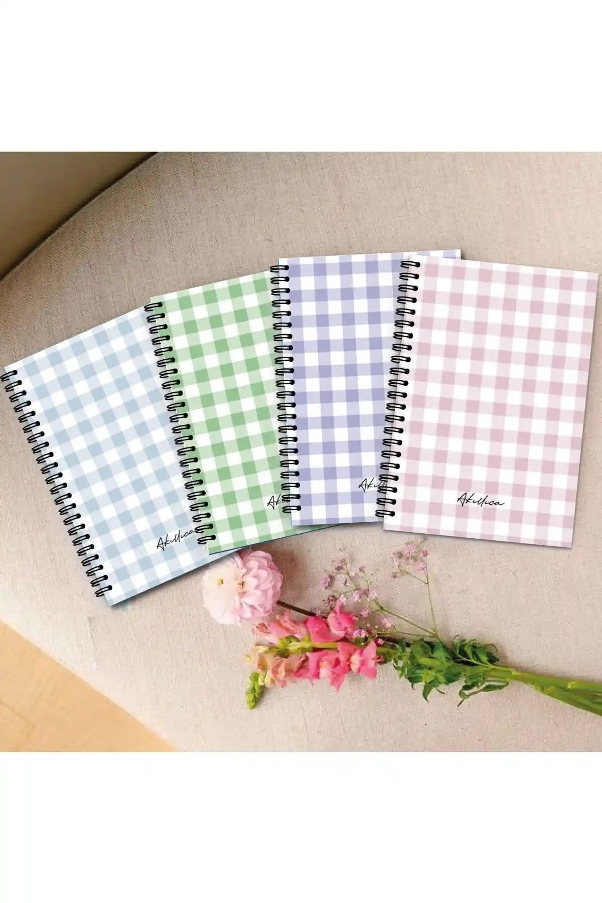AKILLICA A5 ve Dream Notes A5 Spiralli Defterlerin Karşılaştırması