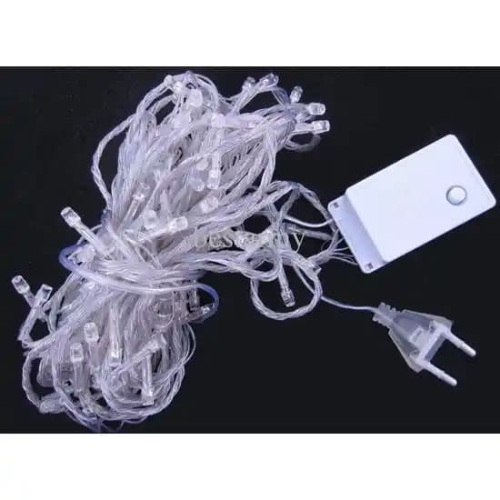 100 Lü LED Işıklar ile Modern ve Şık Dekorasyon Fikirleri ve Kullanım İpuçları