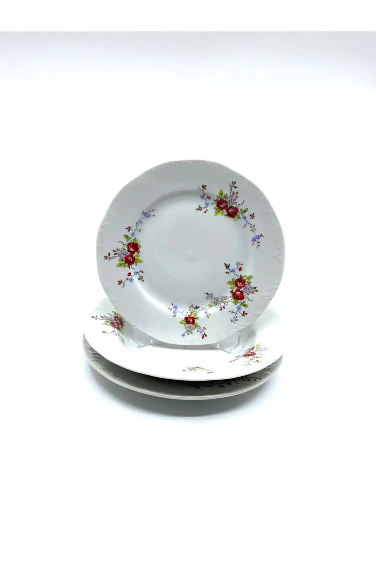 12'li Yemek Takımları ile Dekorasyonunuzu Şıklık ve İşlevsellikle Tamamlayın