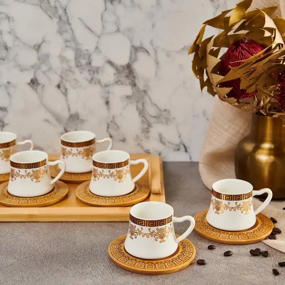 12 Parça Fincan Takımıyla Dekorasyonunuza Şıklık ve İşlevsellik Katın