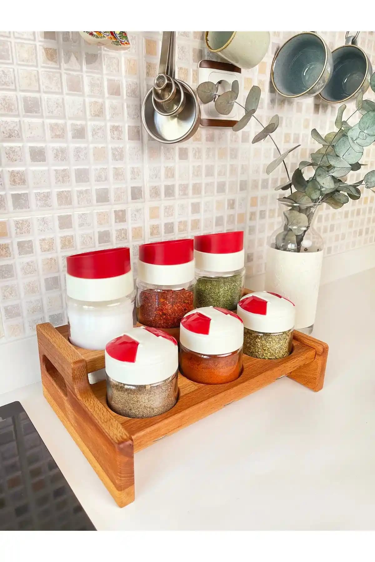 6'lı baharatlık setleri ile mutfak dekorasyonunuza şıklık katın ve düzen sağlayın