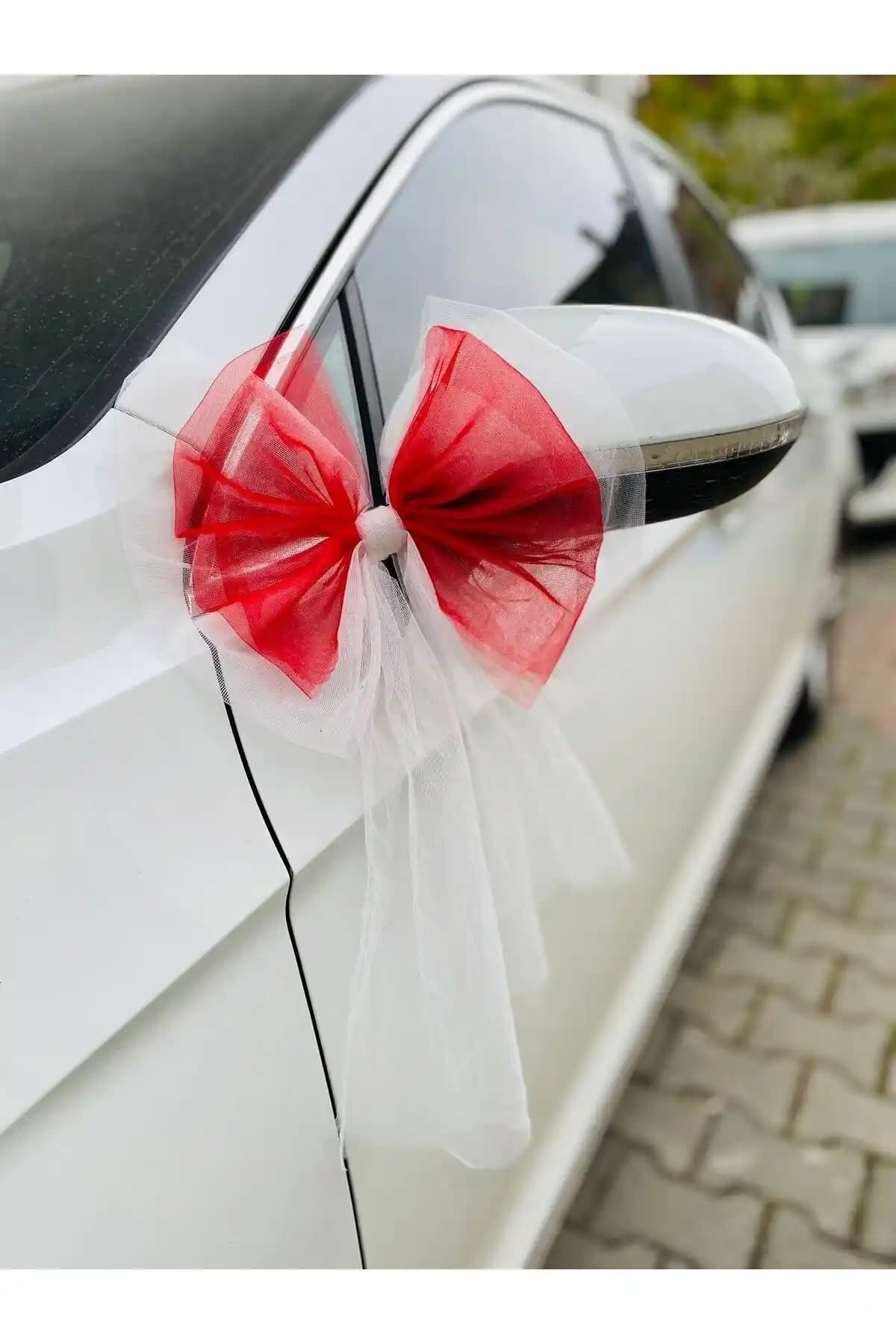 Araba Konvoy Süsleri: Düğünler ve Özel Günler İçin Estetik ve Uygun Seçenekler