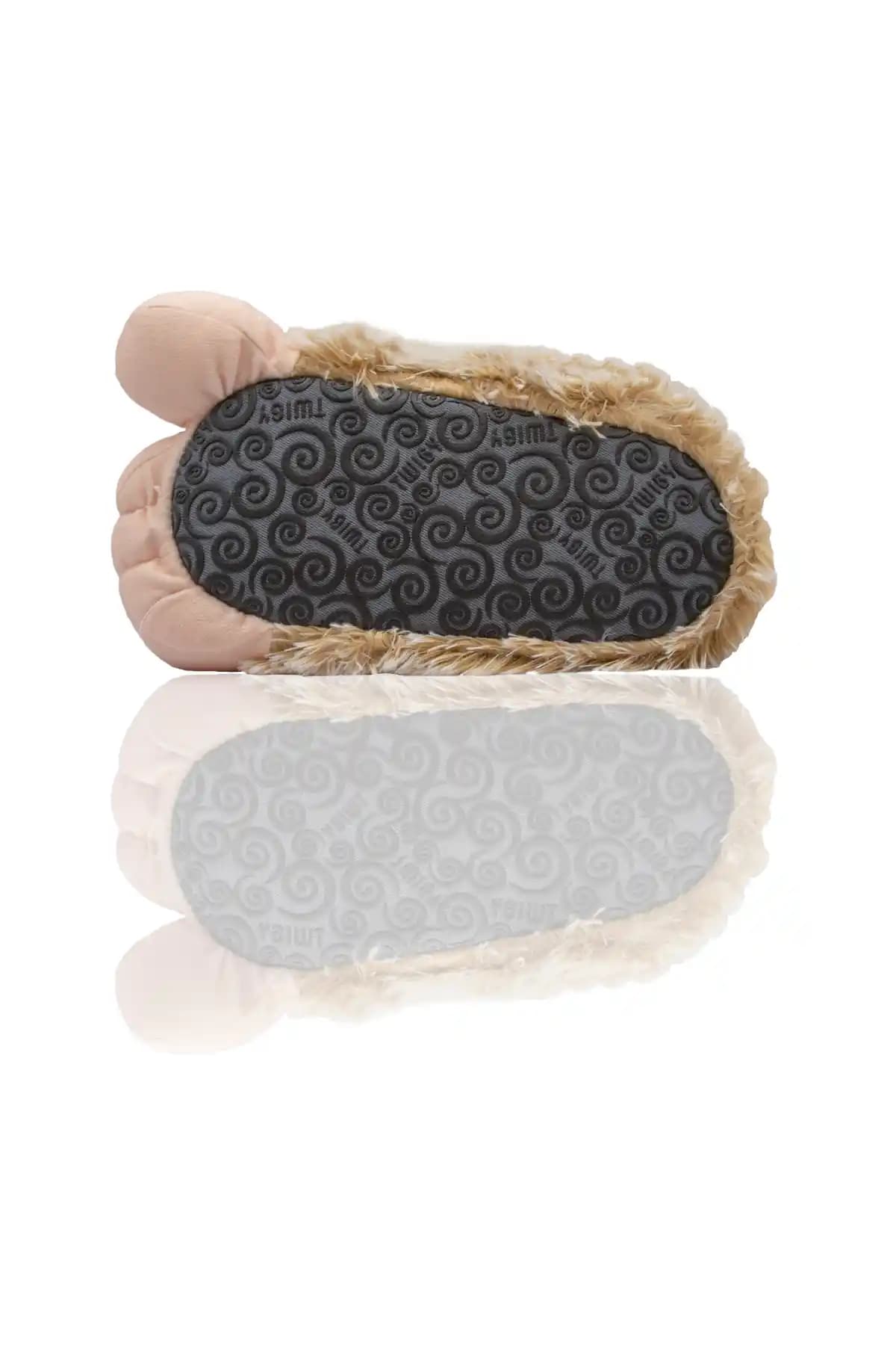 Ayak Panduflarıyla Dekorasyonda Konfor ve Şıklık Yaratma Rehberi