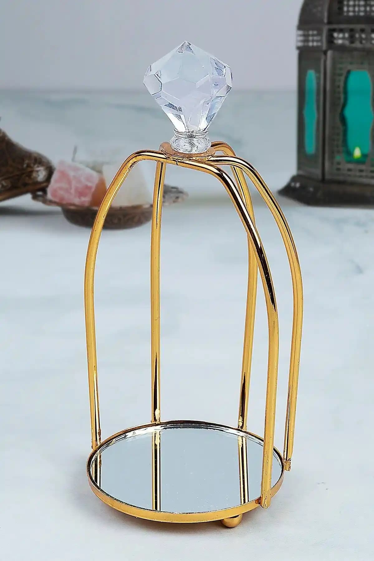 Aynalı Lokumluk ile Dekorasyonda Şıklık ve Fonksiyonellik Bir Arada