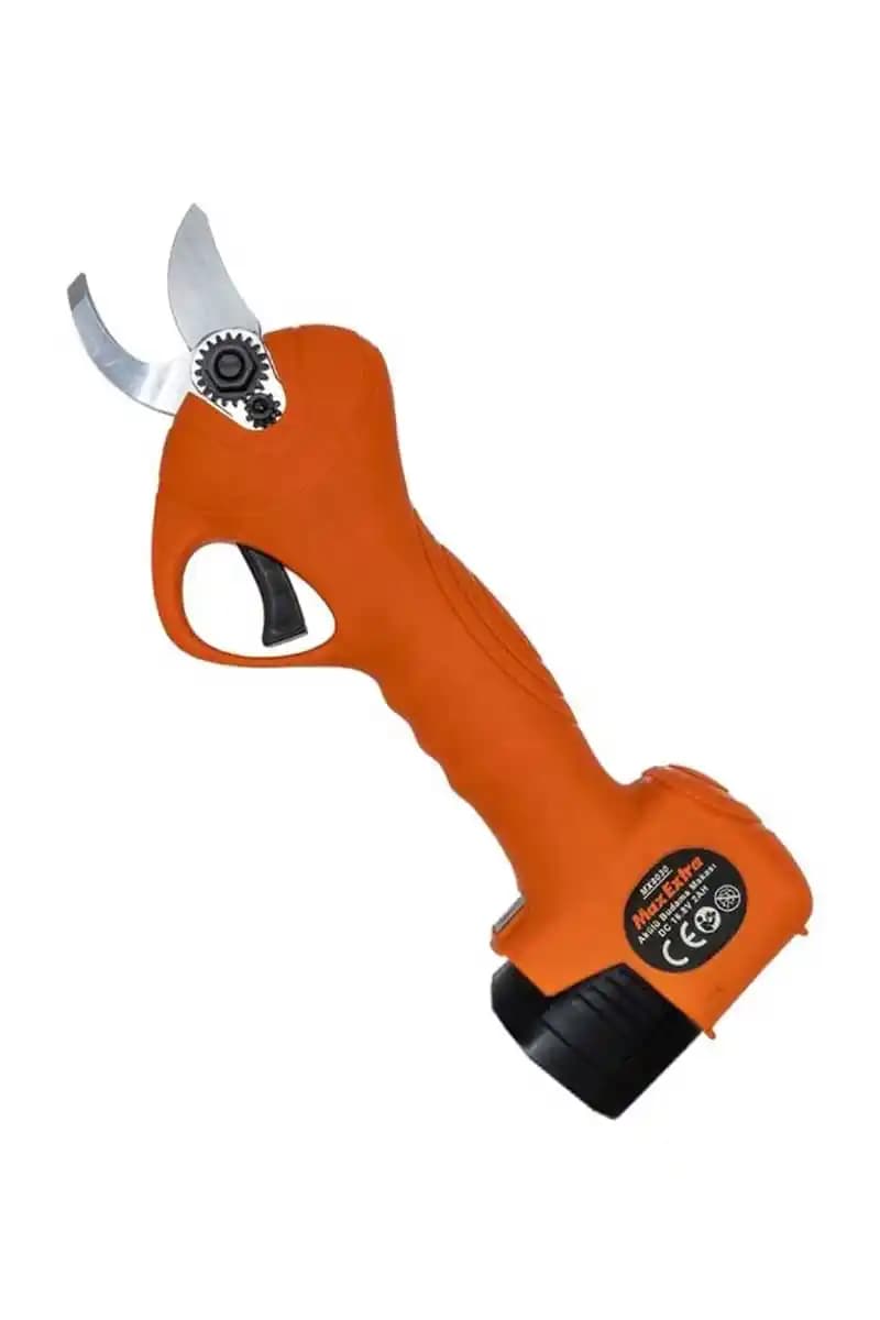 Bahçe Dekorasyonunda Şarjlı Budama Makası Kullanımının Avantajları ve Doğru Seçim Yöntemleri