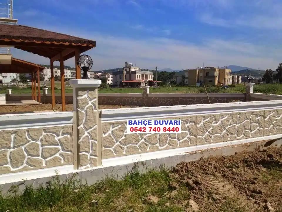 Bahçe Duvarı Dekorasyonları ve Modern Tasarım Trendleri Hakkında Kapsamlı Rehber