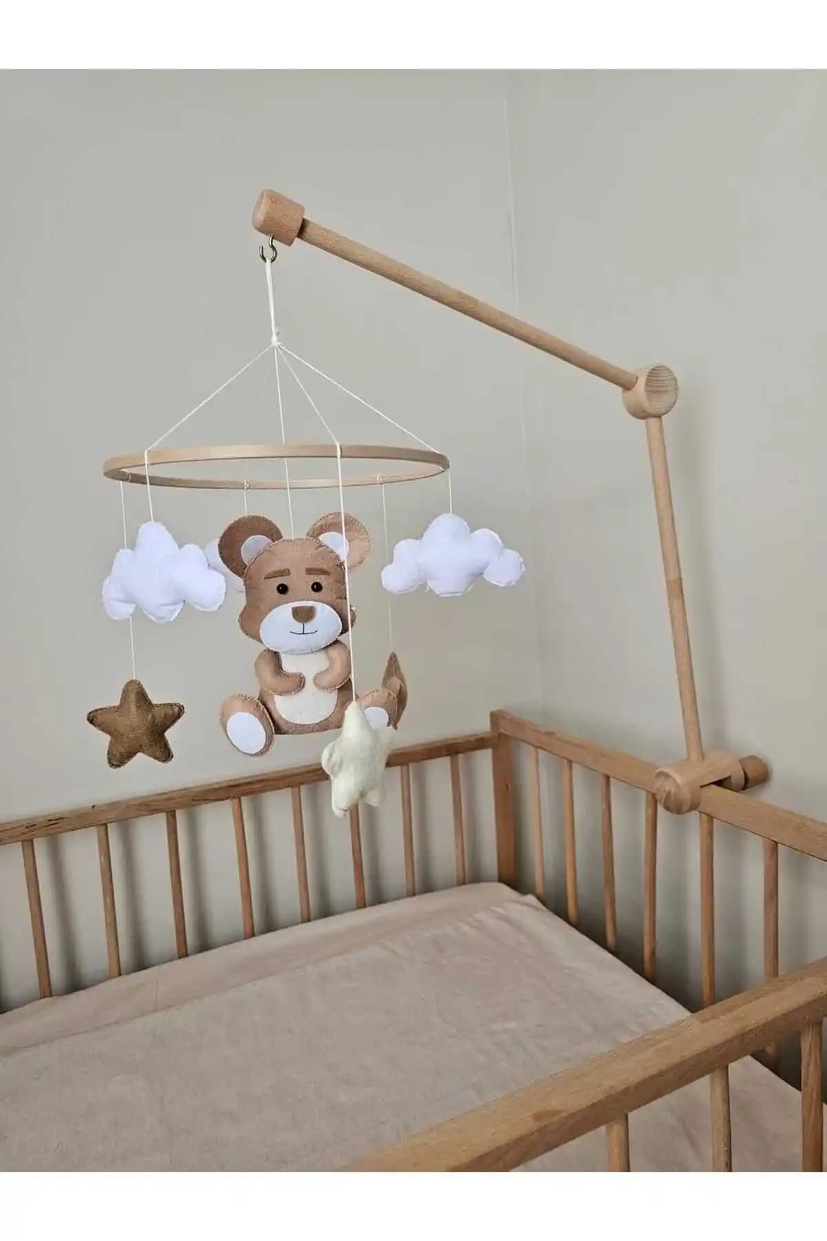 Bebek Yatağı Dönence: Dekorasyonda Güvenli ve Şık Çözüm Önerileri